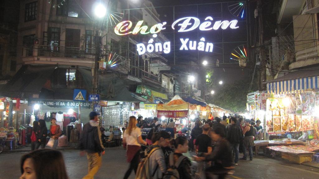 Hanoi Victor Metropolis Hotel & Rooftop Bar Bagian luar foto