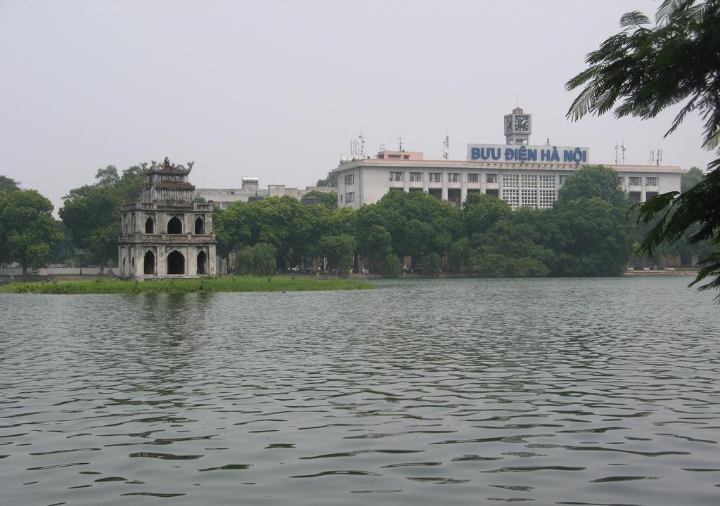 Hanoi Victor Metropolis Hotel & Rooftop Bar Bagian luar foto